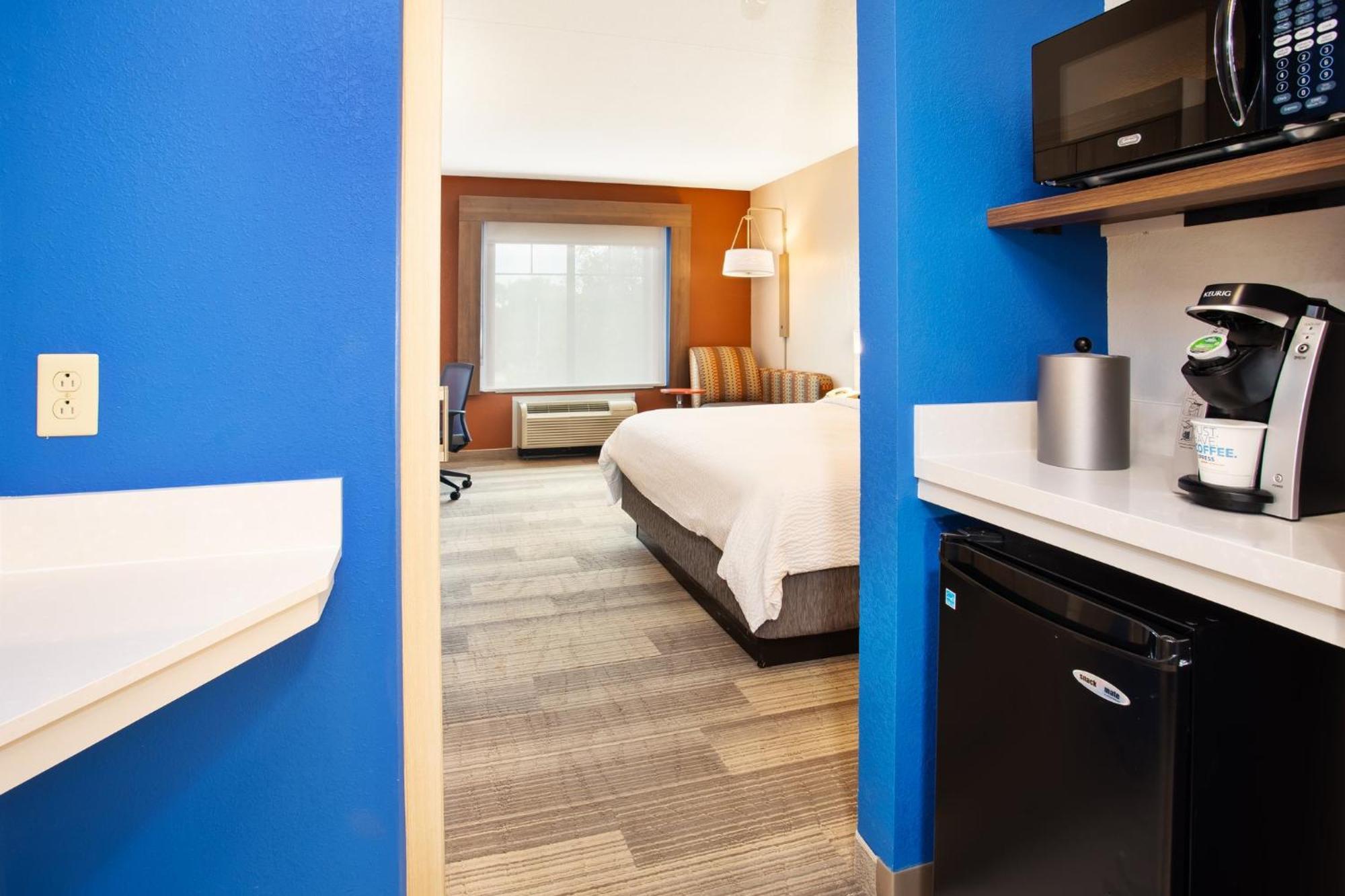 Holiday Inn Express Hotel&Suites Rochester Webster, an IHG Hotel Exterior foto